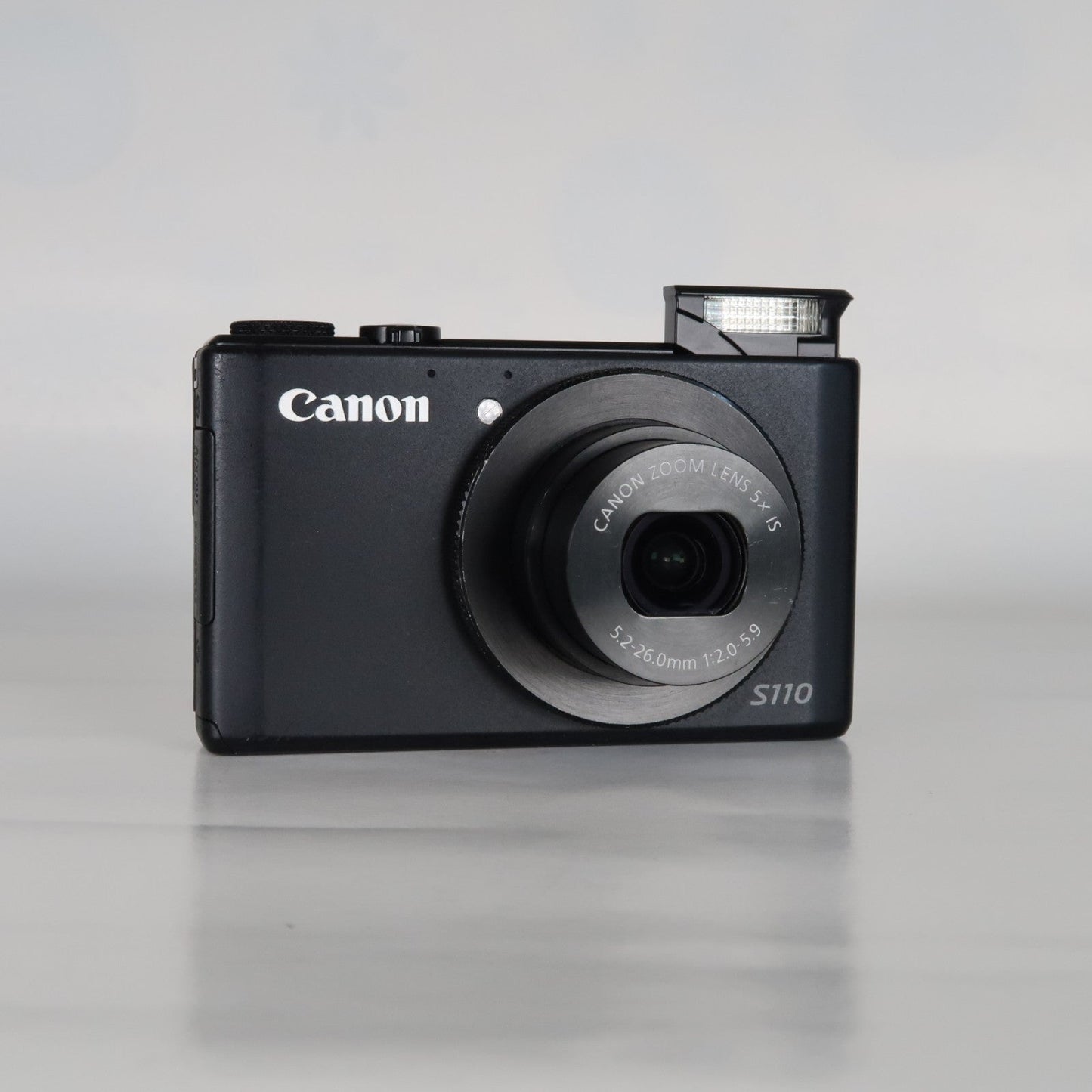 Cenon PowerShot S110 12.1MP Digital Camera – Black, Case, SD Card – Excellent