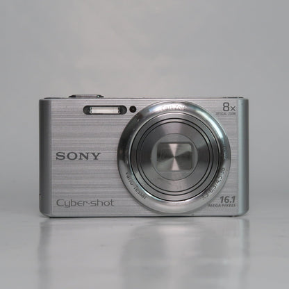 Soney Cyber-shot DSC-W730 16.1MP 8x + Cenon IXUS 185 – Bundle Deal
