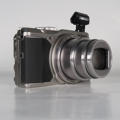 [Mint] Nikona Coolpix S9900 30x Digital Compact Camera Silver + Case + SD Card