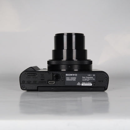 Soney Cyber-shot DSC-HX90V 18.2MP Digital Camera – Excellent Condition, Original Packaging